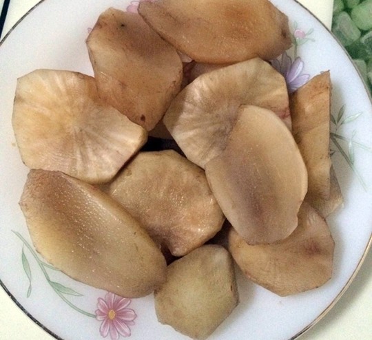 Giống[-]củ[-]“lạ”[-]xuất[-]hiện[-]ở[-]vùng[-]cao[-]Y[-]Tý